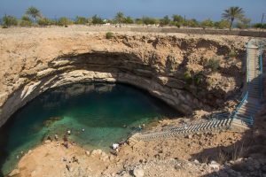 Omán 5 – Překvapivé geologické útvary severního pobřeží