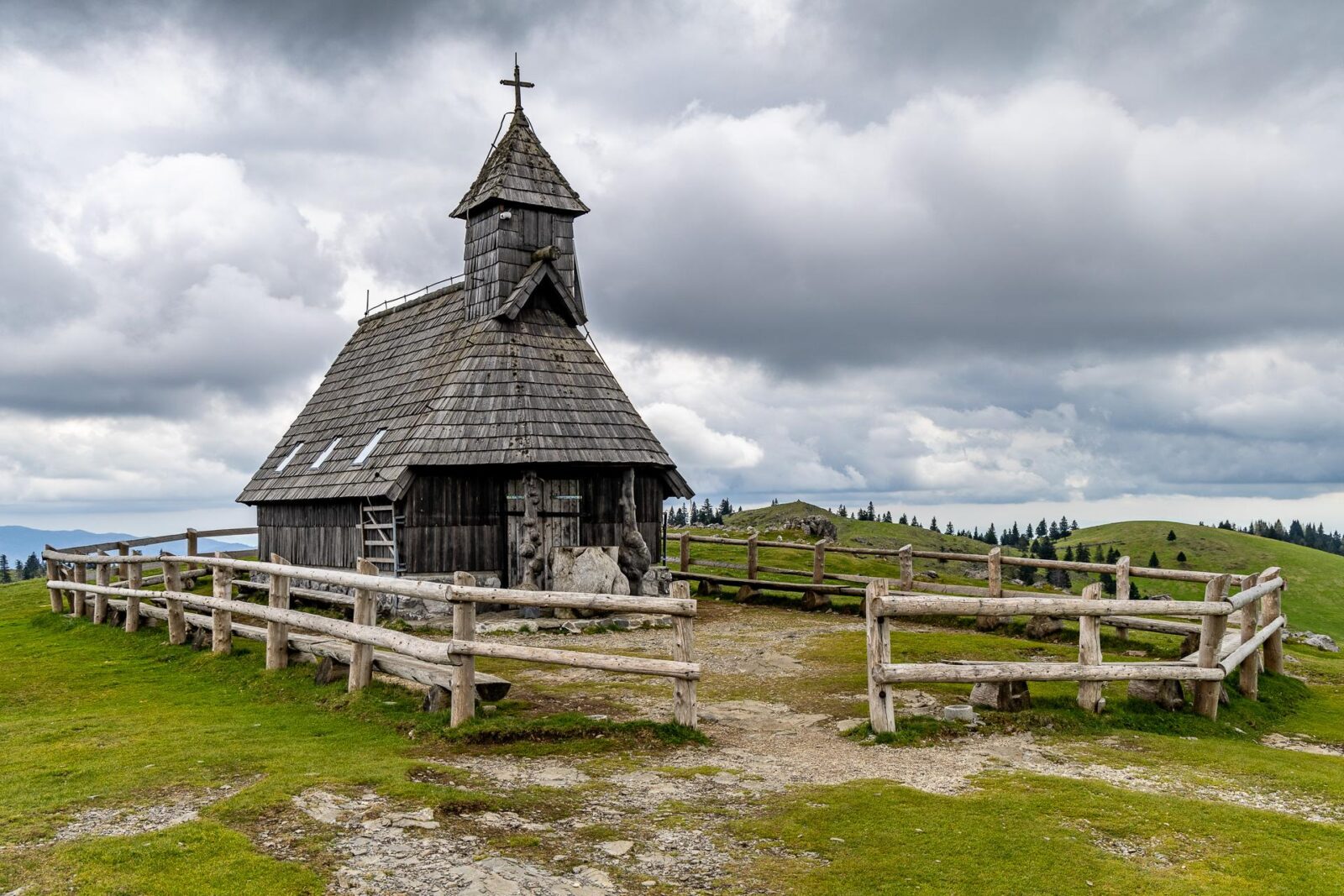 Veliká Planina - kostel Panny Marie Sněžné