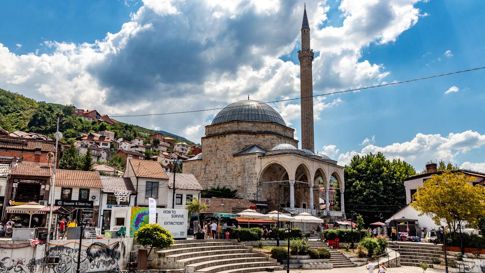 Kosovo – historický Prizren, jeskyně Radovac a věhlasný klášter Peć