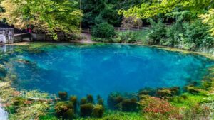 Do Španělska přes Německo: pramen Blautopf, pramen Dunaje a spousta deště