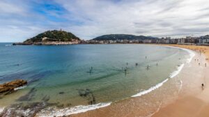 Stezka Nacedero del Urederra a první ochutnávka Baskicka, San Sebastian