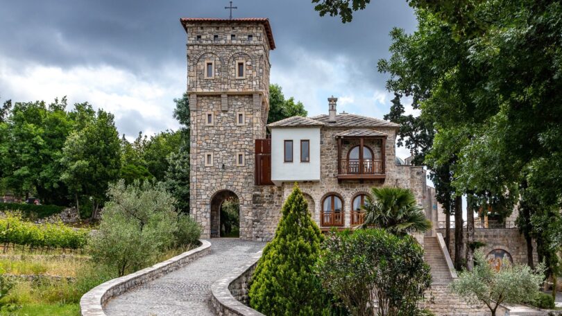 Monastýr Tvrdoš